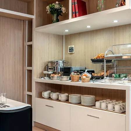 シタディーン モンマルトル アパートホテル パリ