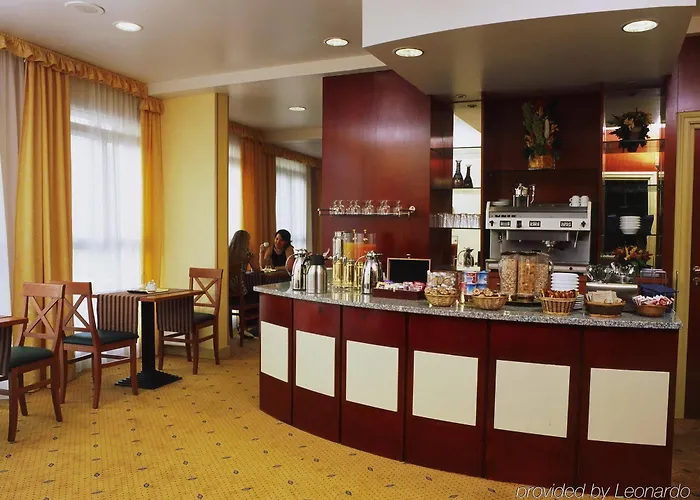 Citadines Montmartre Hotel apartamentowy 3*