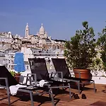 Citadines Montmartre 3* פריז