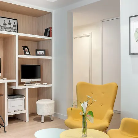 Citadines Montmartre 3*