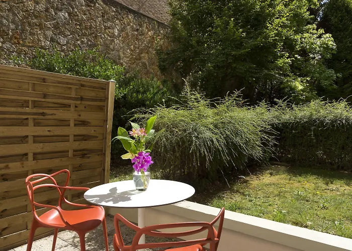 Апарт-отель Citadines Montmartre 3*