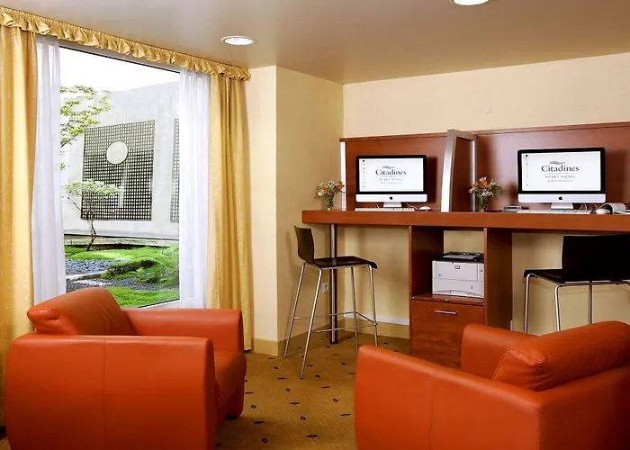 Citadines Montmartre Апарт-отель