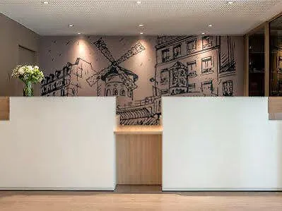 Citadines Montmartre 3* Париж