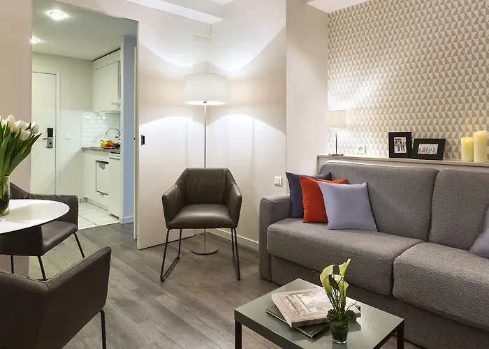 Appart hôtel Citadines Montmartre 3*