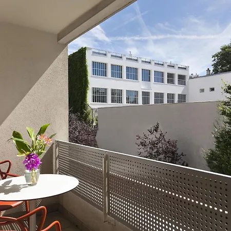 Citadines Montmartre 3*